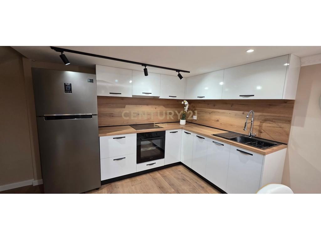 APARTAMENT/DUPLEX PER SHITJE +PARKING , PLAZH, DURRES !