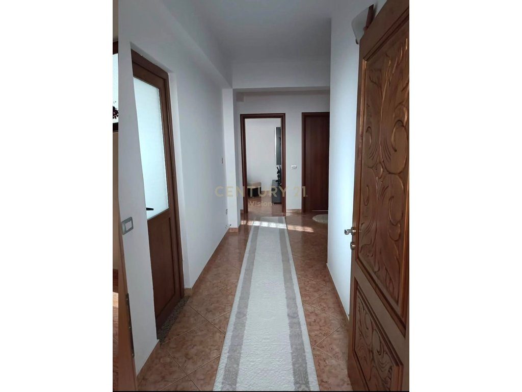 MODERN VILLA FOR SALE IN SHKALLNUR,DURRES,ONLY 5 MINUTES FROM BEACH.