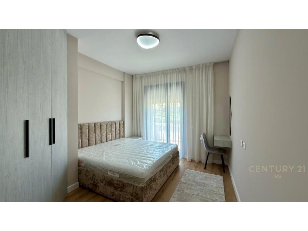 JEPET APARTAMENT 1+1 ME QERA – MET INVEST, LIQENI I THATË