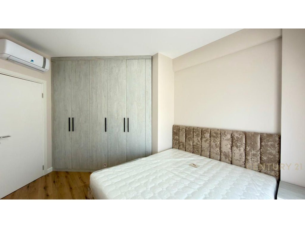 JEPET APARTAMENT 1+1 ME QERA – MET INVEST, LIQENI I THATË