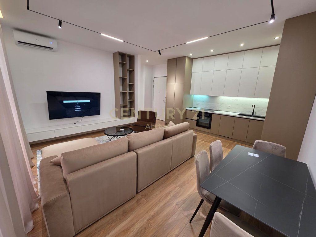Jepet me qira apartament 1+1+post parkimi tek Kompleksi Delijorgji