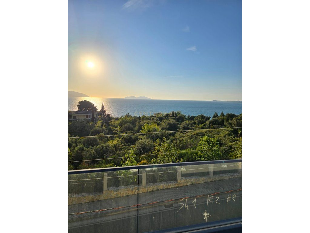 APARTAMENT PREMIUM 2+1+VERANDE NË SHITJE – VLORE ME PAMJE TË PLOTË NGA DETI !