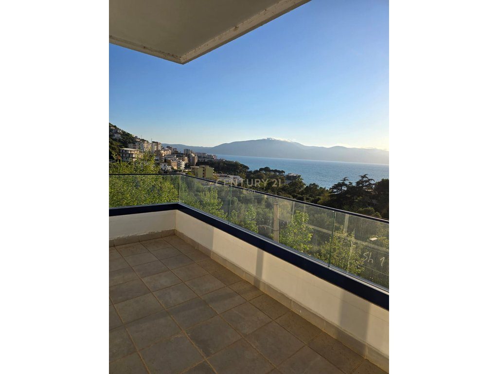 APARTAMENT PREMIUM 2+1+VERANDE NË SHITJE – VLORE ME PAMJE TË PLOTË NGA DETI !