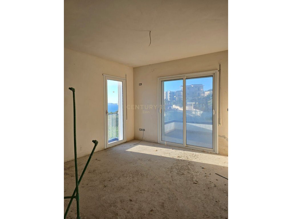 APARTAMENT PREMIUM 2+1+VERANDE NË SHITJE – VLORE ME PAMJE TË PLOTË NGA DETI !