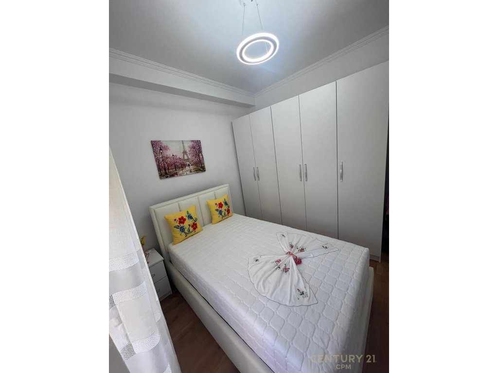 SHITET SUPER APARTAMENT 1+1 I MOBILUAR NË KOMPLEKSIN NOVA, KODRA E DIELLIT