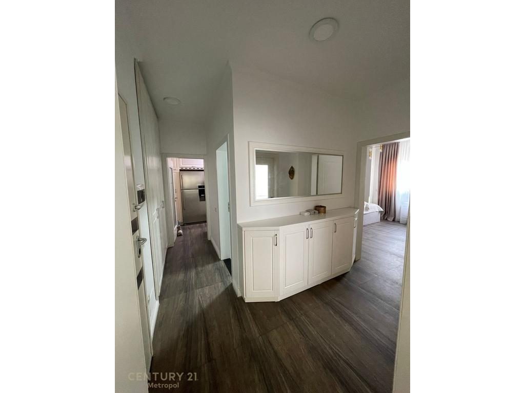 MYSLYM SHYR, APARTAMENT 2+1 PER QIRA!