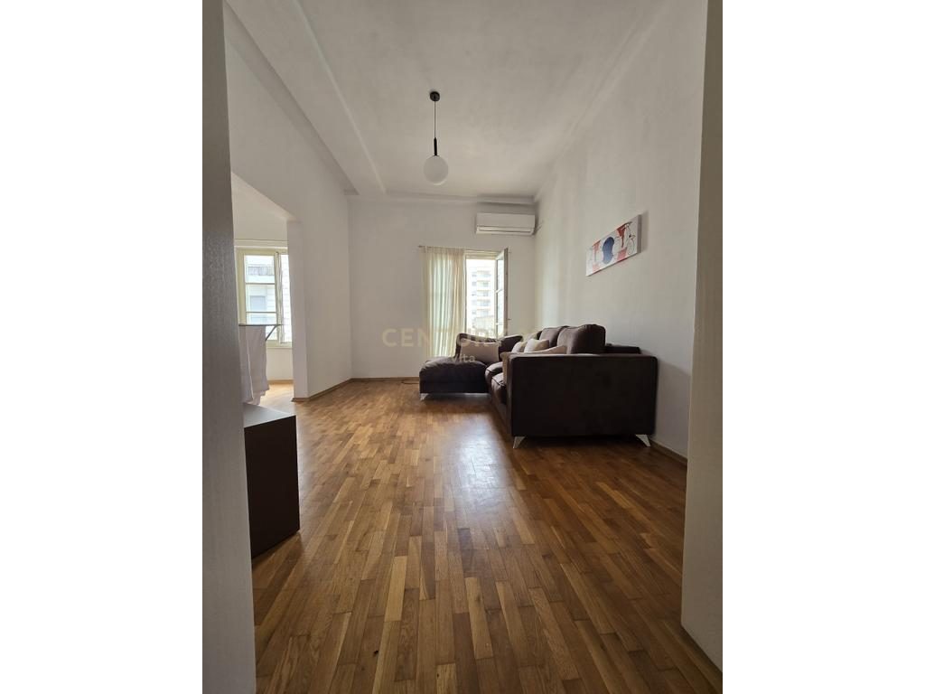 Shitet Duplex në Qendër të Durrësit !