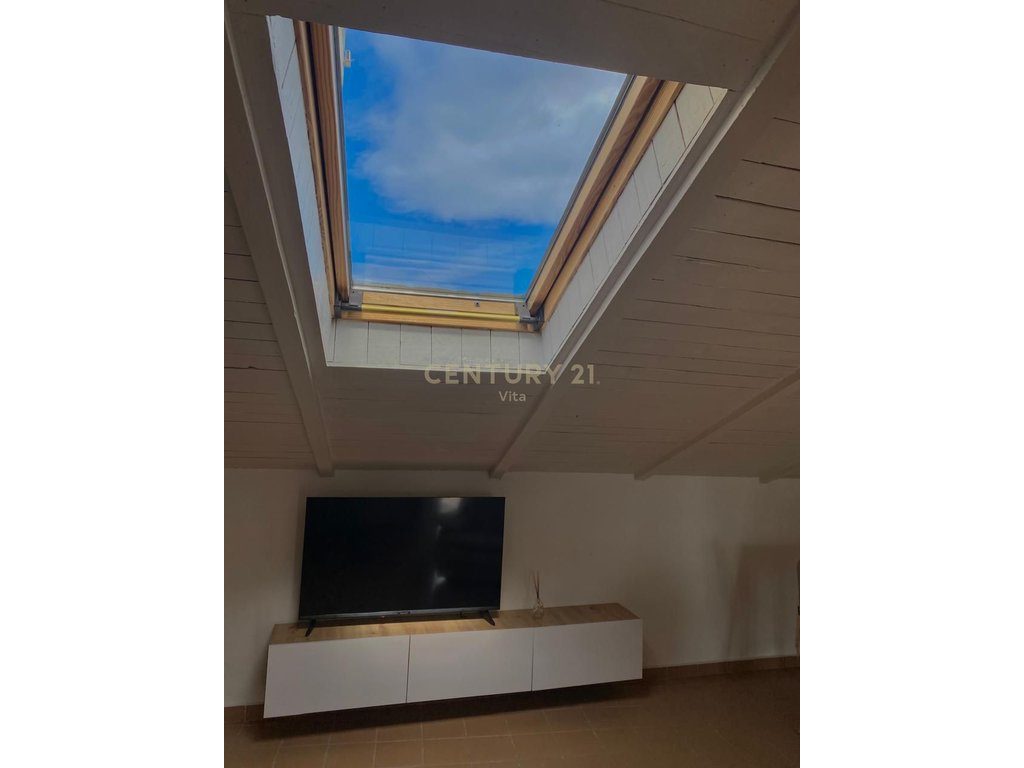 Shitet Duplex në Qendër të Durrësit !