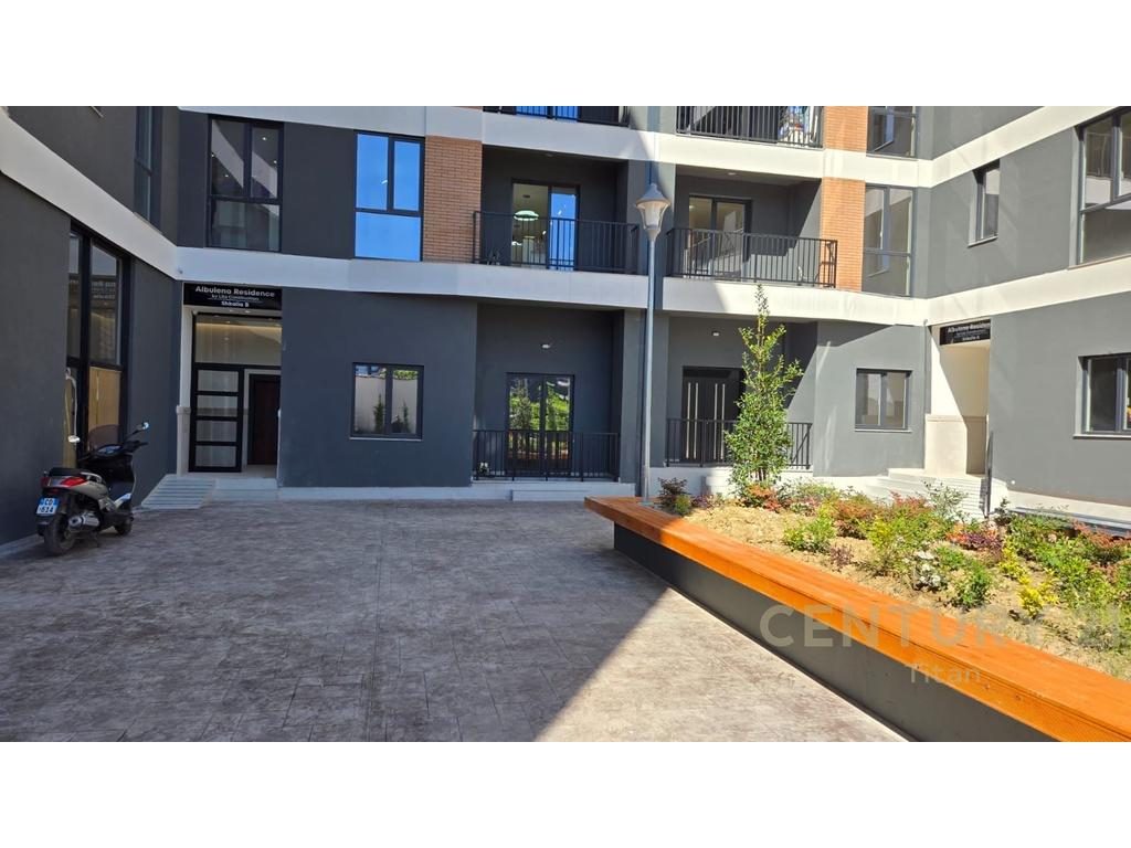 Ambient komercial per qira te “Albulena Residence “ne Paskuqan