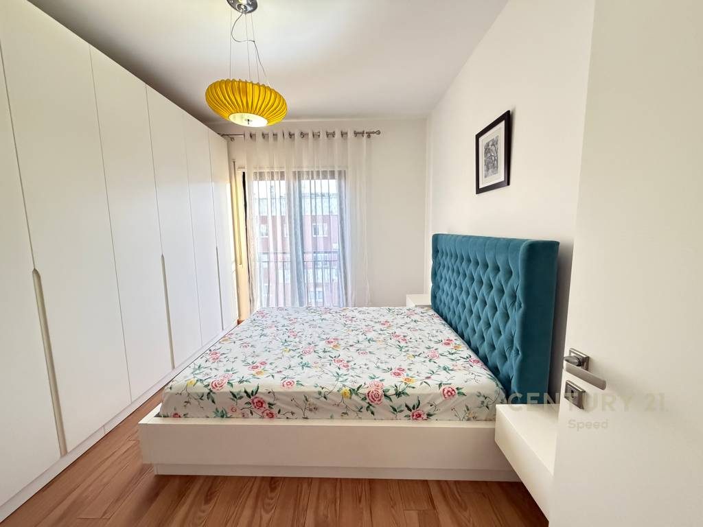 Apartament 2+1+2 me qira ne kompleksin Green City, Unaza e Re!