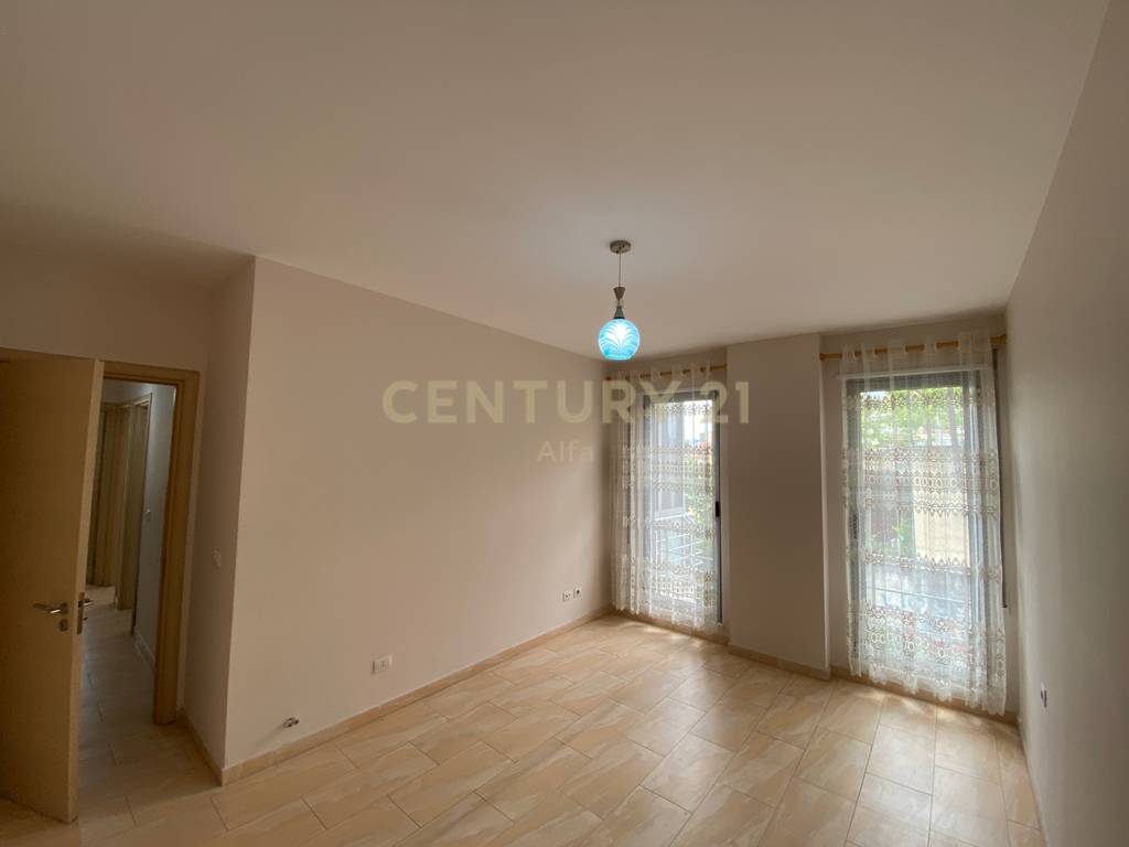 Apartament 3+1+ Garazhd me qira, Don Bosko .