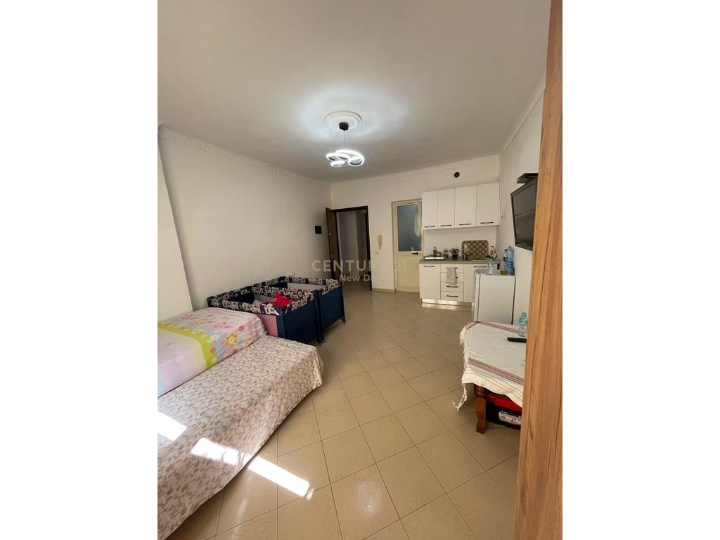 Shitet  Studio te Shkëmbi i Kavajës, Durrës - 51,000.00€ | 33 m²
