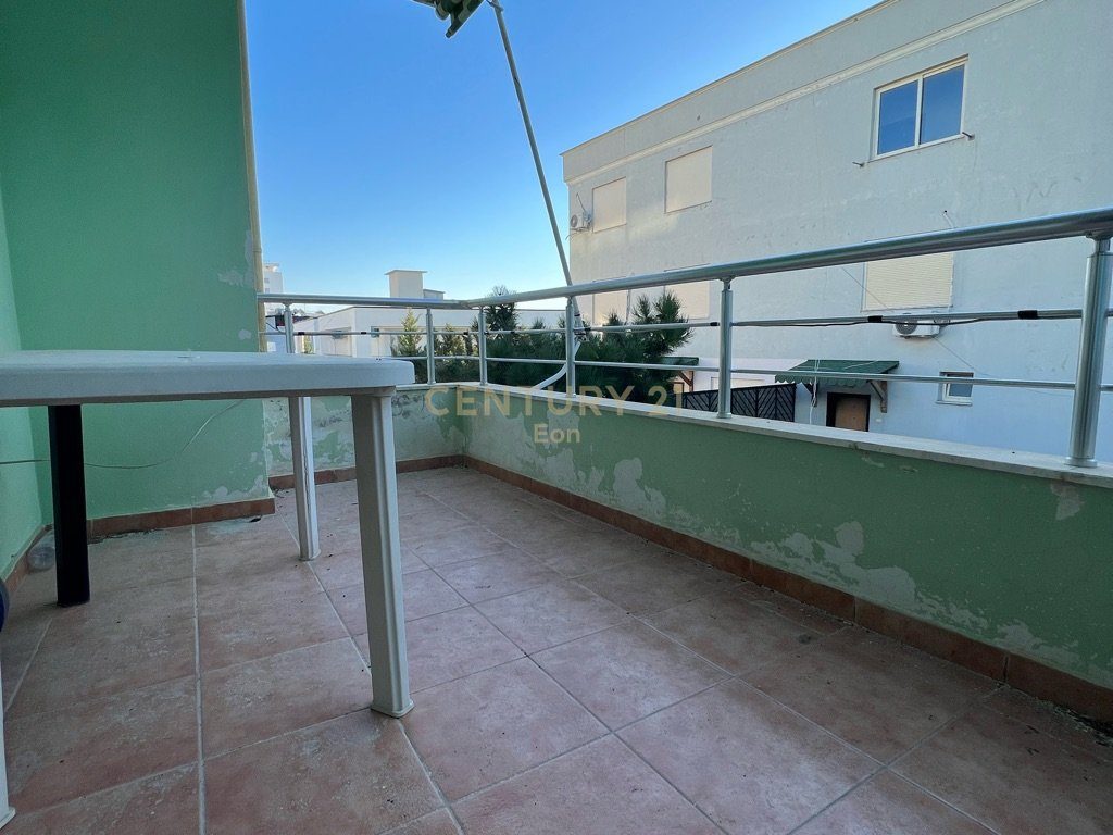 Shitet Apartament 1+1 Në Shkëmbi i Kavajës, Durrës !!