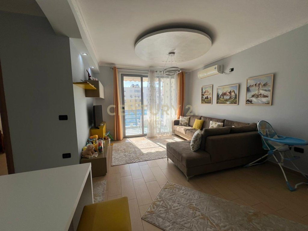 SHITET APARTAMENT 2+1+2 – Tek Ish-URT–117m² , Durres !!!