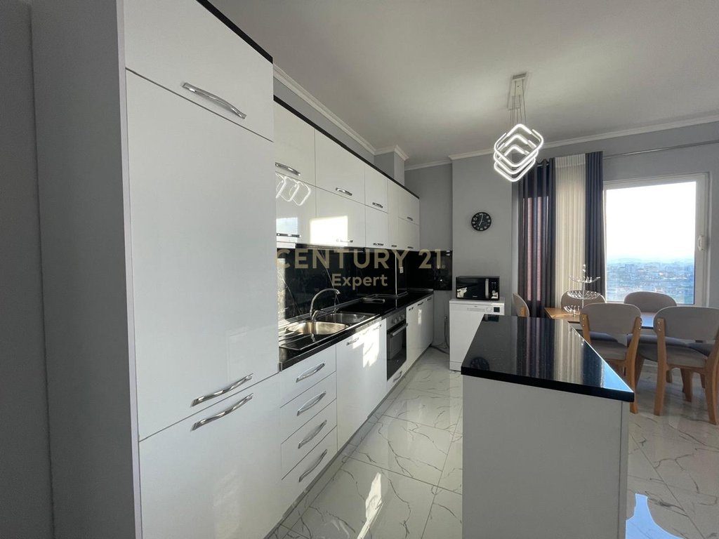 APARTAMENT 1+1 PER QIRA NE FRESK !!