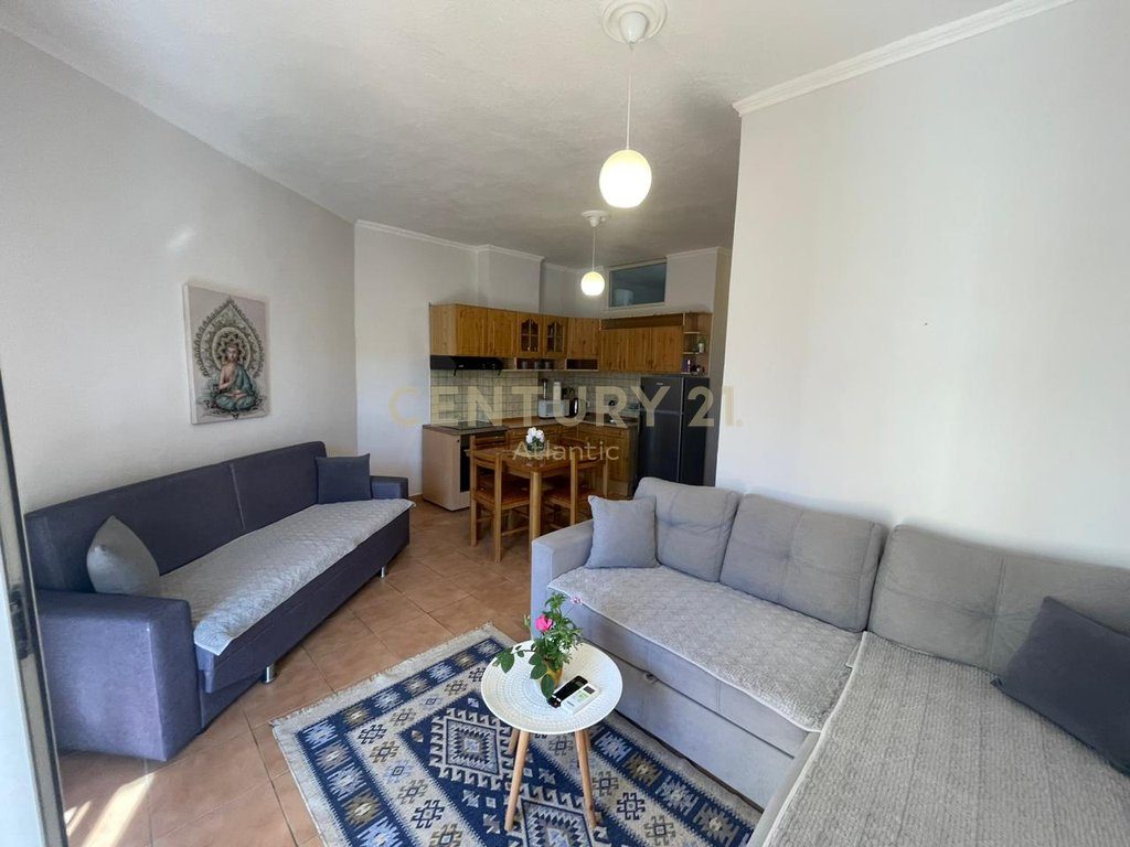 SHITET APARTAMENT 1+1 NE GOLEM TE RRUGA E GJUZEVE / DURRES