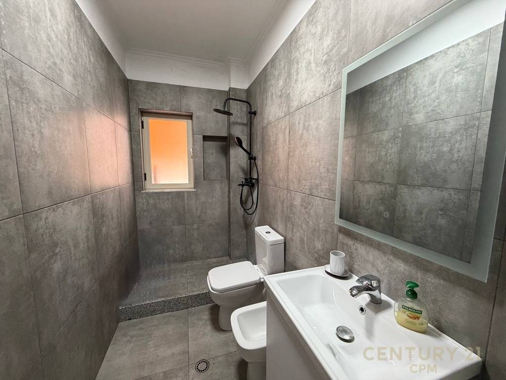 APARTAMENT 1+1 ME QIRA TEK SIRI KODRA!