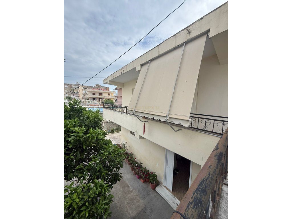 SHITET SHTËPI PRIVATE 2-KATËSHE – LAGJJA “KUSHTRIM”, VLORË