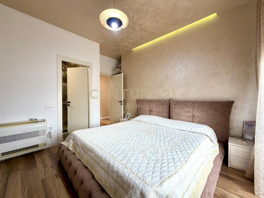 SHESIM, APARTAMENT PREMIUM 2+1+2 me POST PARKIMI, LIQENI I THATE‼️