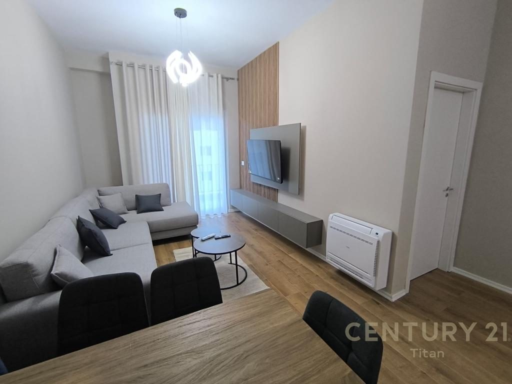 Apartament modern 1+1 per qira te “Aura”