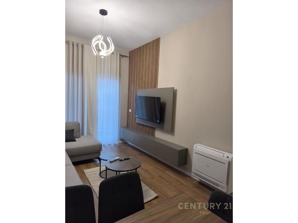 Apartament modern 1+1 per qira te “Aura”