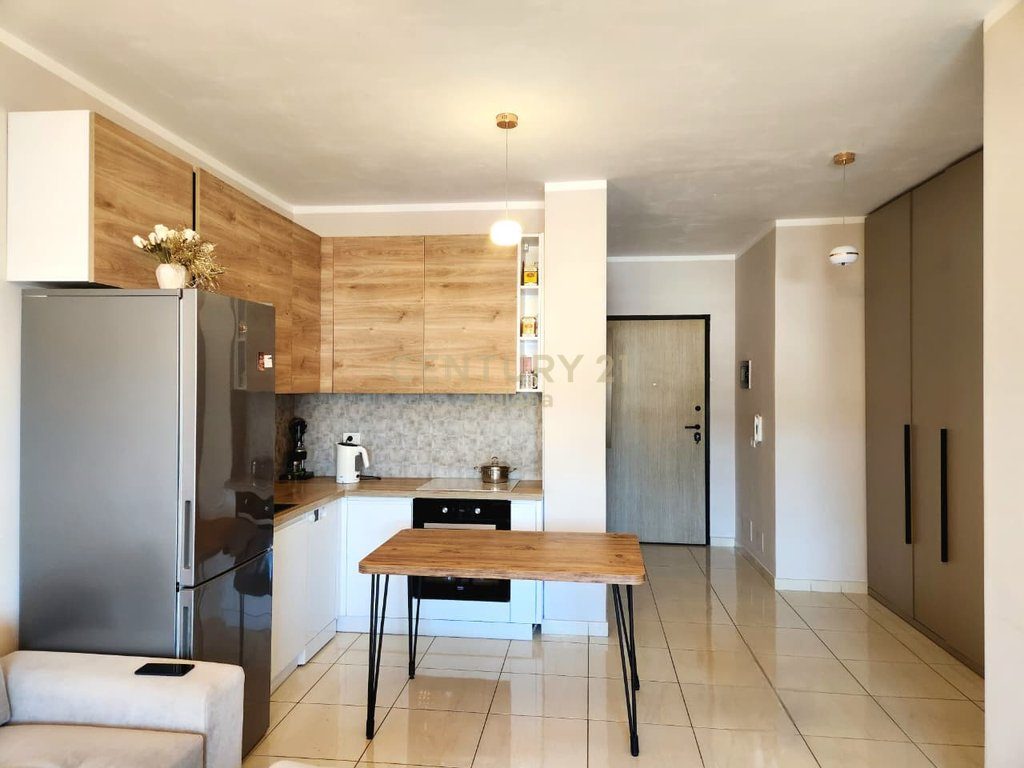 Apartament 1+1 për Shitje pranë Qendrës