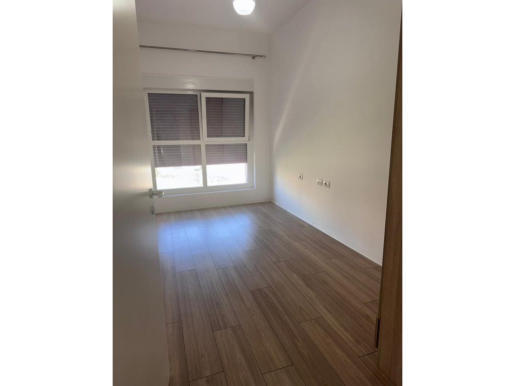 Apartament 2+1 Me Qira në Ali Demi, Tiranë - 350€ | 72 m²