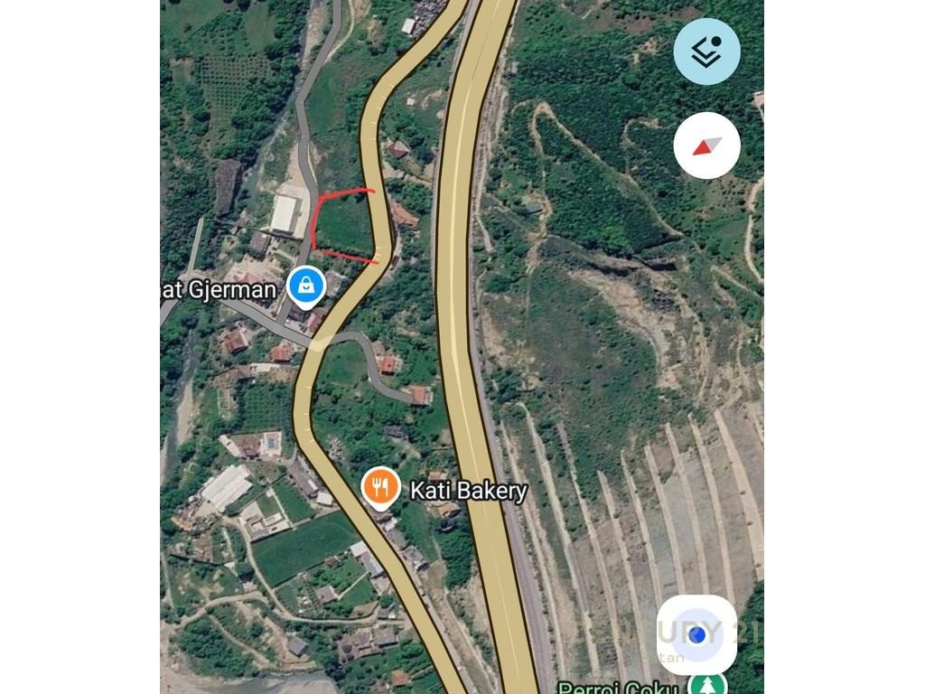 Shitet tokë për kapanon buzë rruge në Ibë