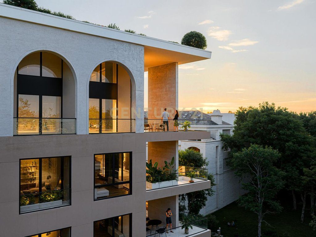 FILLUAN SHITJET TEK "GRAND MARINA RESIDENCE", TEK MALI I ROBIT !