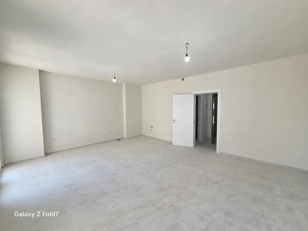 APARTAMENT PER SHITJE 2+1 TE RANA HEDHUN , SHENGJIN