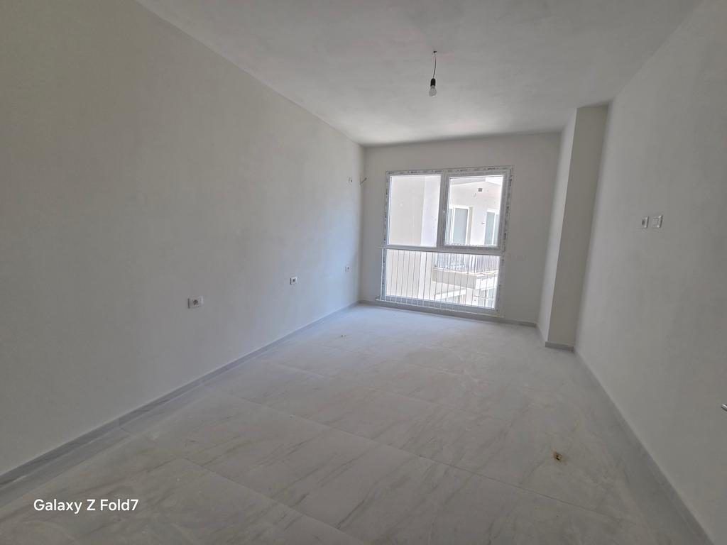 APARTAMENT PER SHITJE 2+1 TE RANA HEDHUN , SHENGJIN