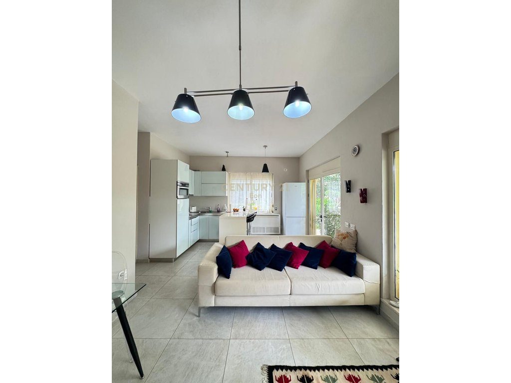 Apartament 2+1 Me Qira në Gjirin e Lalzit, Durrës !