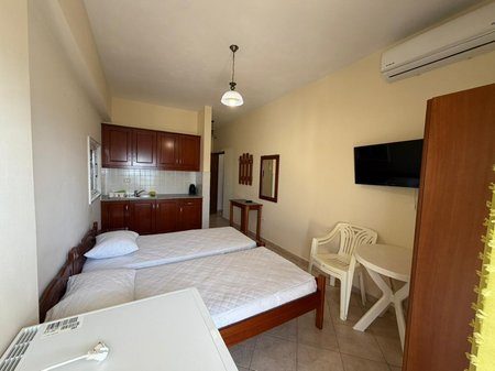 SARANDË, SHESIM STUDIO