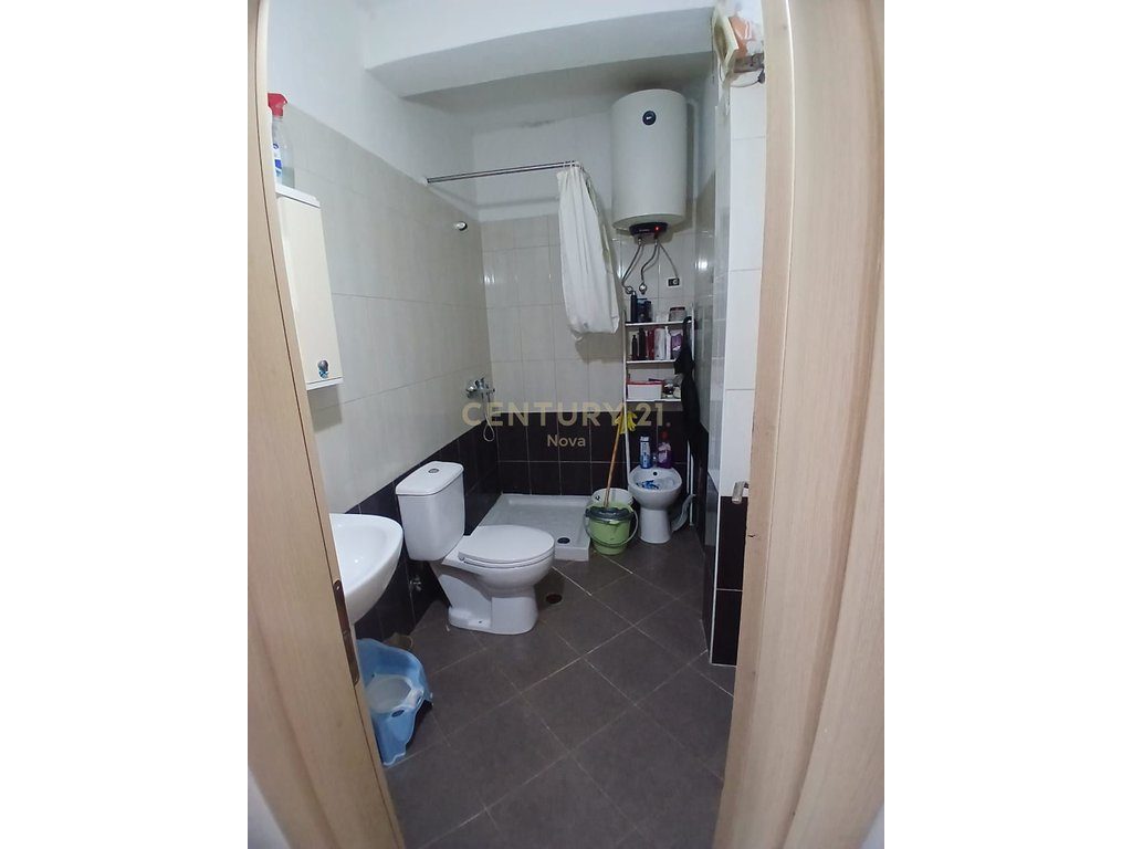Apartament 1+1 Për Shitje në Periferinë e Lezhës - 60000€ | 70 m²