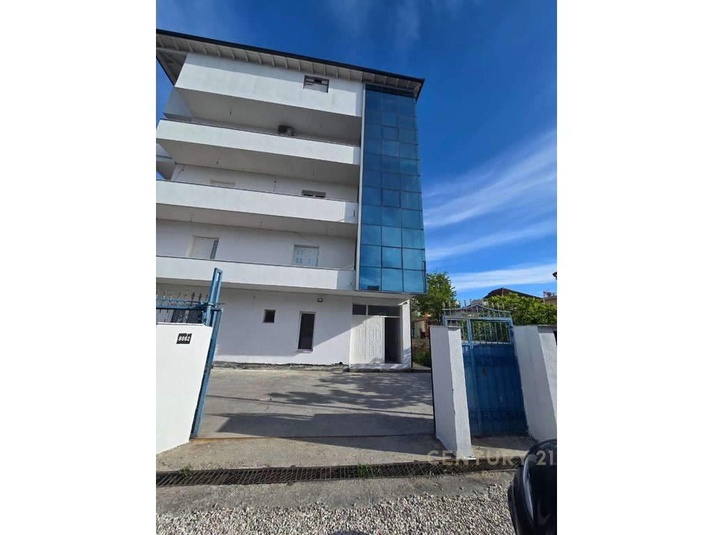 SHITET GODINE VILE 5 KATESHE -- IDEALE PER RESIDENCE OSE QIRA , ISH KENETA , DURRES !!