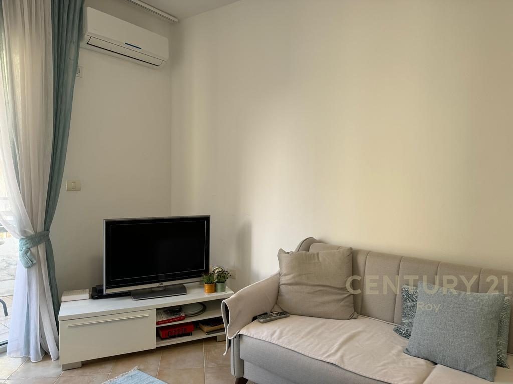SHITET APARTAMENT 1+1 NE GOLEM PRANE HOTEL PREMIUM !