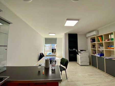 🏢 SHESIM DYQAN – RRUGA MUHAMET GJOLLESHA!