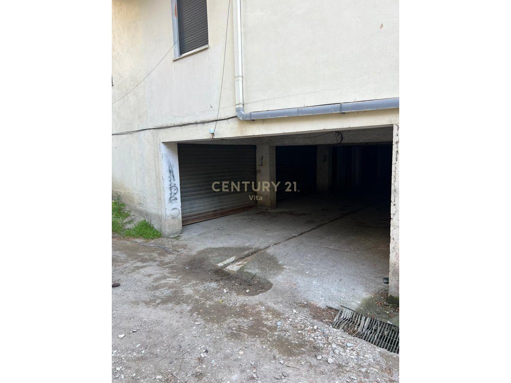 Shitet Garazhd 21m2 ne Golem, Durres !!