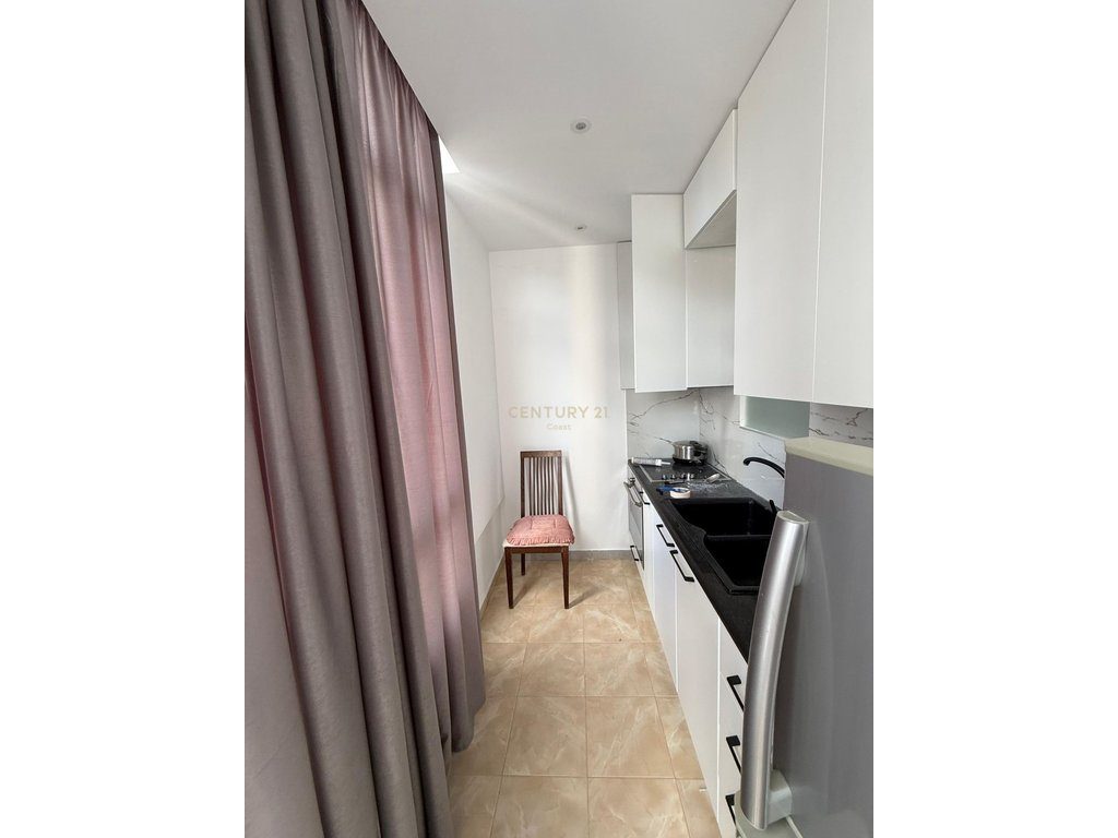 Jepet me qira Aparatament 2+1 ne Skel prane Hotel Partner!