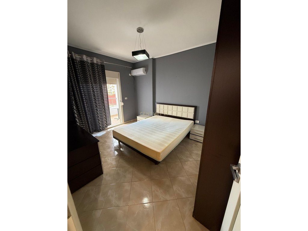 Jepet me qira Aparatament 2+1 ne Skel prane Hotel Partner!