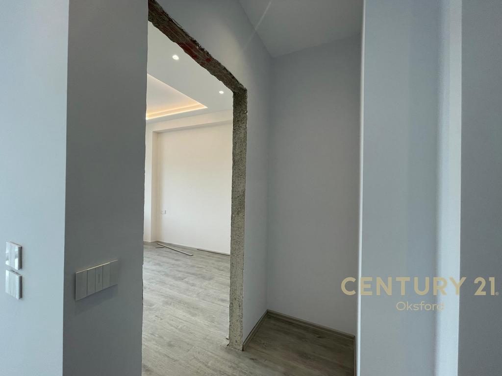 SHITET APARTAMENT 1+1 TE REZIDENCA "TIRANA GOLDEN PARK 3" !!