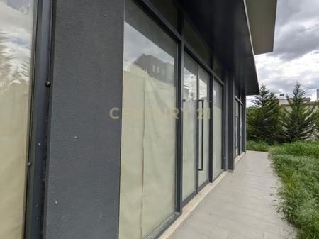 Shitet Njesi Komerciale ne Rr.Miha Grameno  - 128,000.00€ | 50 m²