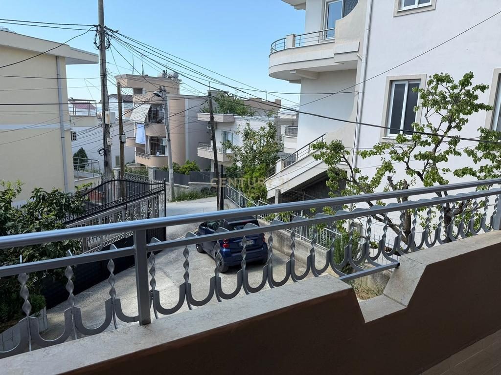 Apartament 2+1 me qira | Rruga “Bamir Topi”