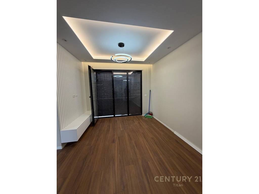 Apartament 2+1+2 me Qira ne Don Bosko!