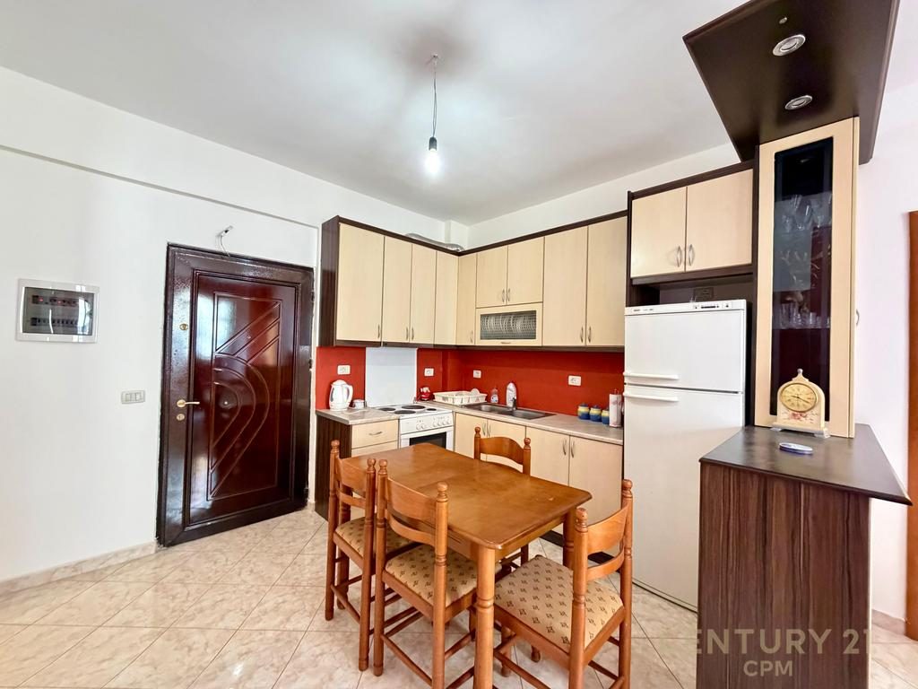 APARTAMENT 2+1 PER SHITJE NE SARANDE ME PAMJE NGA DETI!