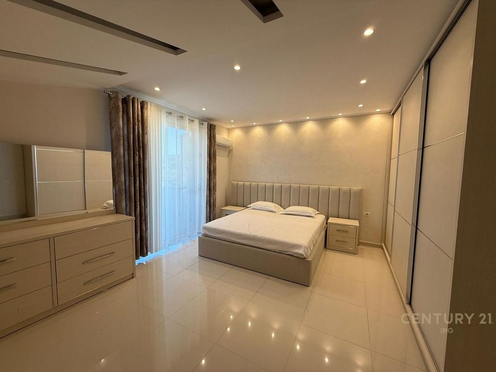 SHITET APARTAMENT LUKSOZ 165 M² NË BERAT – GATI PËR BANIM!