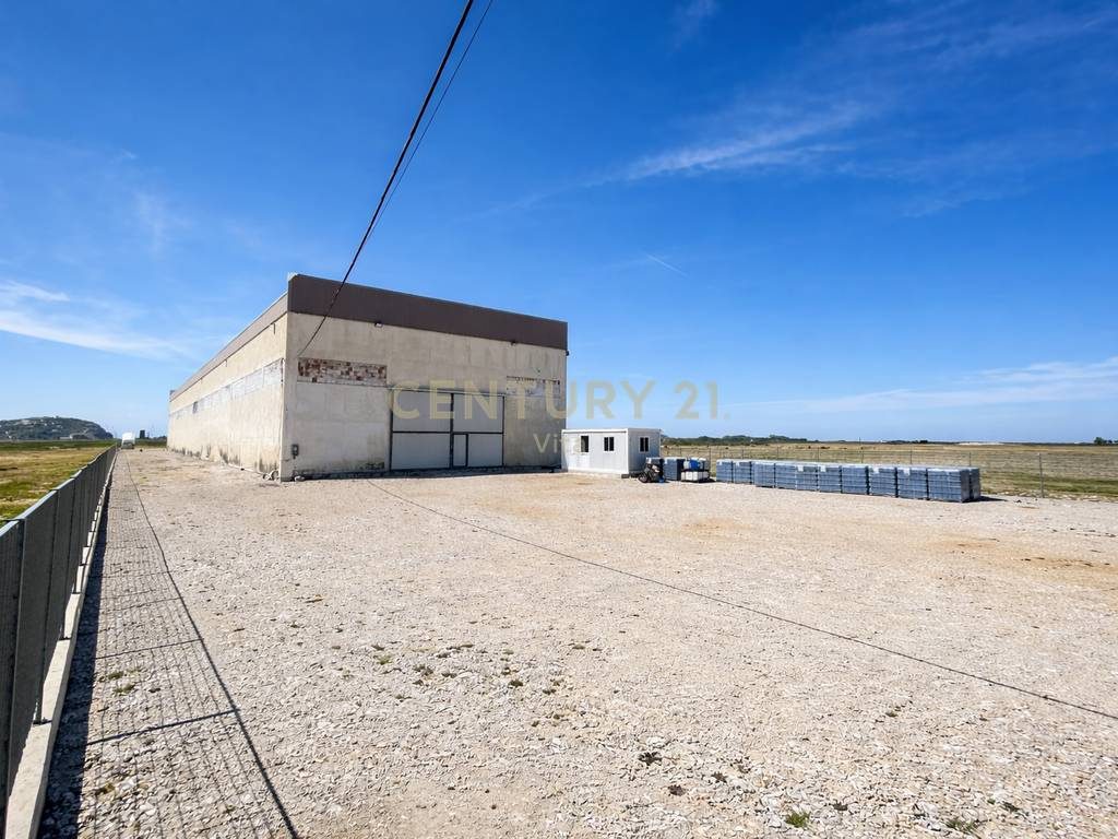 SHITET KAPANON 1800 M2 NDERTIM + 5000 M2 TOKE PRANE OLIMPIC PARK .  SPITALLE , DURRES !!!