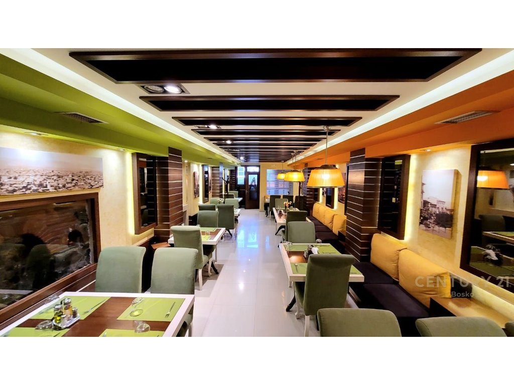 Në shitje, hotel-restorant në Korçë: Bulevardi Shën Gjergji