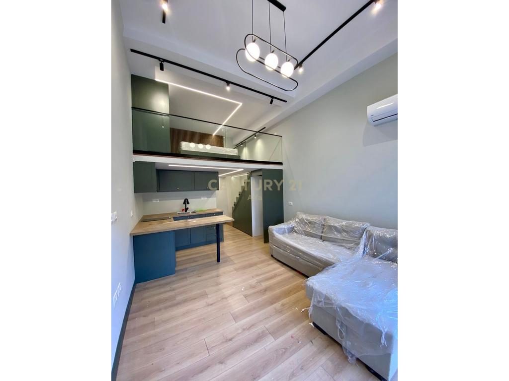 SHESIM, STUDIO LOFT NE XHAMLLIK‼️