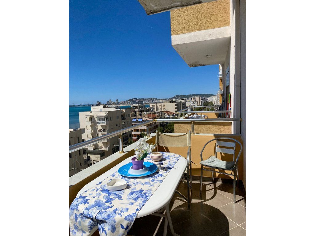 Apartament 2+1 me Qira –me pamje deti,  Plazh, Durrës